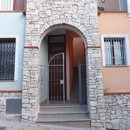 Doria Apartment